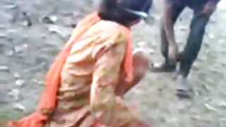 Гаряча Японська шлюшка Ібукі порно мама з дочкою розриває свій бобер в місіонерському стилі